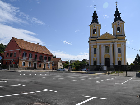 Parkirišče Raka 